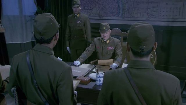 【抗日電影】小隊圍剿計畫開始執行，不料隊伍出現叛徒將計畫洩密，反被日軍包圍難逃一死！ ！ 抗日丨KungFu смотреть онлайн