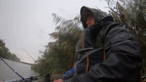 Рыбалка в Астрахани в октябре 2022.  База Сазанья Бухта. Рыбалка на сазана. ч-3.