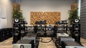 As Requested! Aurender N200 — Esoteric N-05XD — Luxman M10x — B&W 802D4