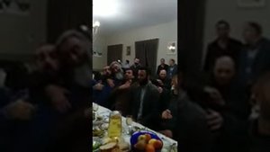 Грузины очень проникновенно поют Рождественские стихи!