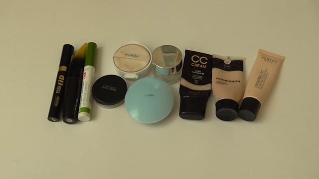 ПУСТЫЕ БАНОЧКИ 55. Декоративная косметика смотреть онлайн