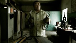 Своими руками. Как сделать урну для мусора