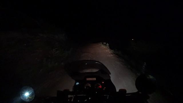 ЧЕМ ОПАСЕН ГОРНЫЙ ДАГЕСТАН? САМОЕ ЖЕСТКОЕ ПУТЕШЕСТВИЕ, СДАЛИ НЕРВЫ! / мотопутешествие #9 смотреть онлайн