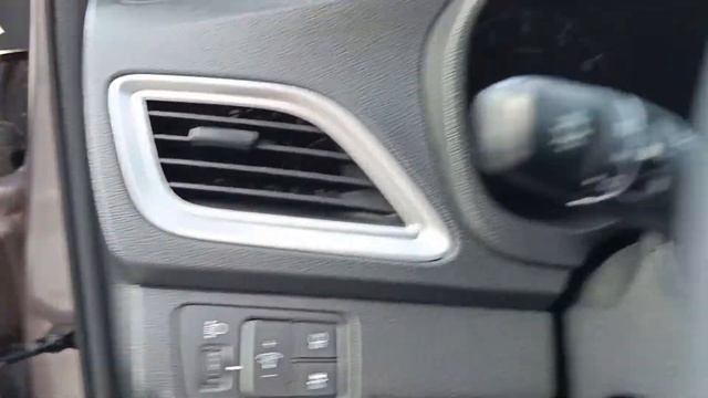 Hyundai Solaris '2019 1.6 AT в Балаково смотреть онлайн