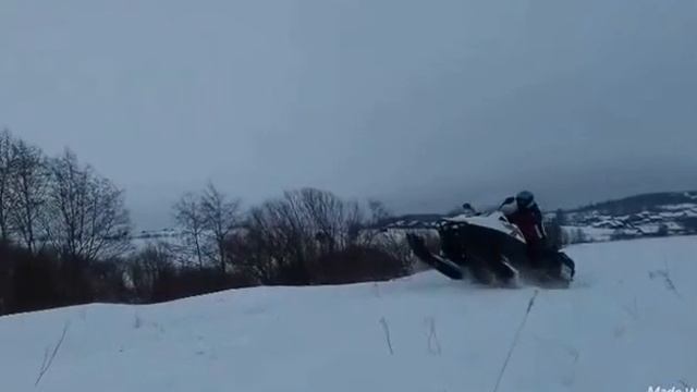 Снегоход STELS S800 Росомаха.1 смотреть онлайн