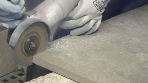 Резка болгаркой утолщенного 2 см керамогранита