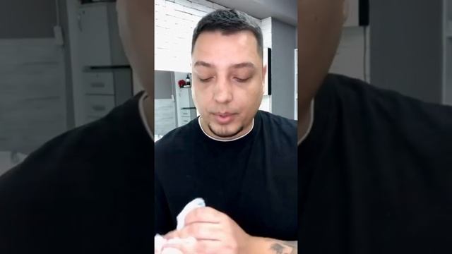 Insight Professional Cold Reflection Blond смотреть онлайн