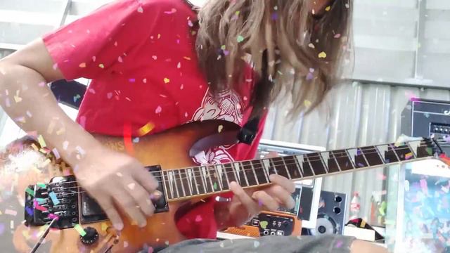 Guitar Diary, day 331, Happy New Year смотреть онлайн