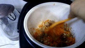 Тушёная картошка с мясом в мультиварке.