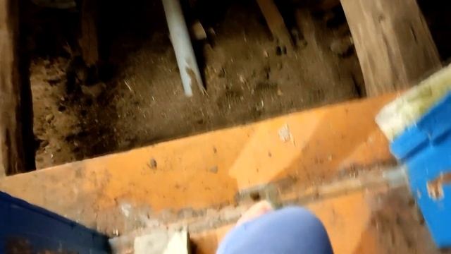 Вскрыли пол || Ремонтируем колодец смотреть онлайн