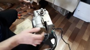 Закусывает электро усилитель руля  ваз , калина , гранта , приора.