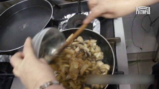 Картофельная запеканка на сковороде, меня спрашивают как я ее готовлю.
