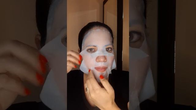 Aplicación de la mascarilla efecto lifting Mary Kay смотреть онлайн