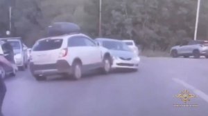 Бухарь удирает от ГАИ с 4-летним сыном на месте смертника. Real video