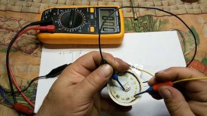 Прибор для проверки стабилитронов и светодиодов.