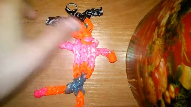 Мои поделки из резинок "Loom Band". смотреть онлайн