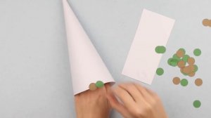 Объемная елка из бумаги своими руками.