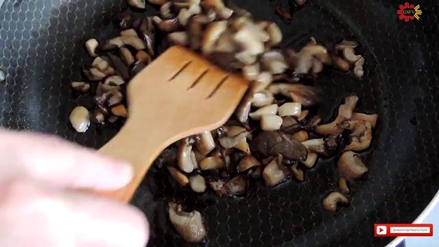 Жульен с грибами и картошкой в сковороде Домашняя еда Кухня Рецепты