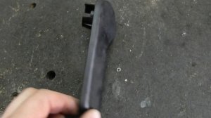 КАК СНЯТЬ РУЧКУ ОТКРЫТИЯ КАПОТА ШКОДА, ФОЛЬКСВАГЕН, АУДИ