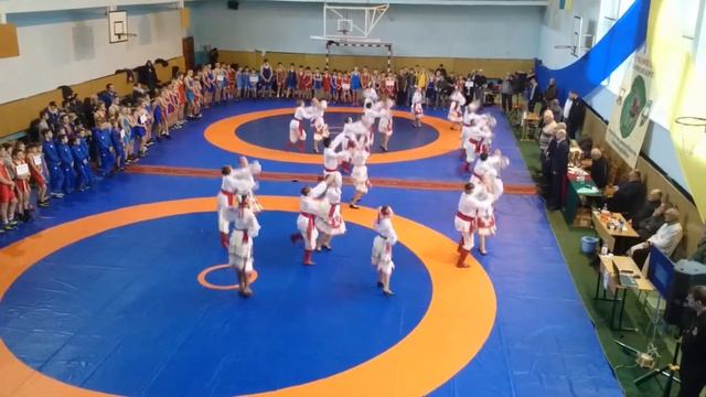 Народний театр танцю "Посмішка","Полька з перетупом",турнір з греко-римської боротьби,ТНПУ,8.12.201 смотреть онлайн