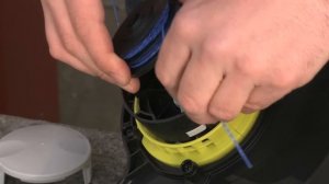 How to change Ryobi Auto Feed Spool