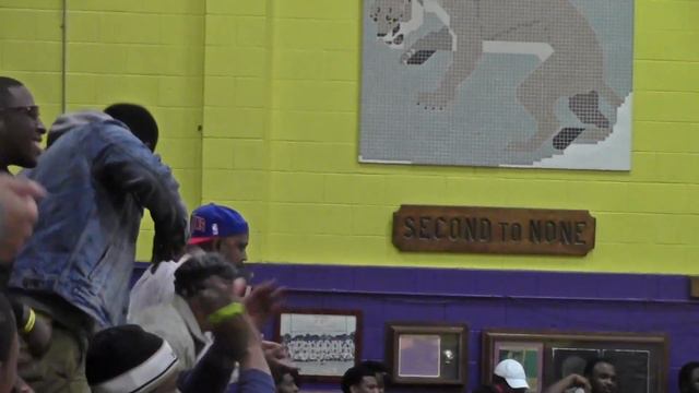 Edna Karr rallies late past St. Augustine for 39-38 victory смотреть онлайн