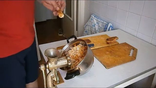 Готовим недорогой мясной паштет смотреть онлайн