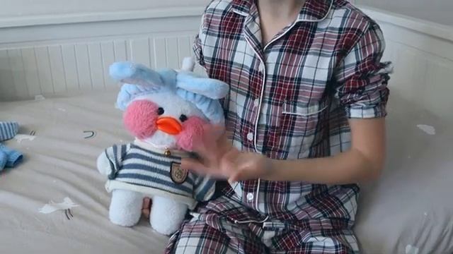 Мой день с уточкой Лалафанфан. Влог 24 часа с уткой из Тик Тока. Одежда, еда, косметика для Лалафан смотреть онлайн
