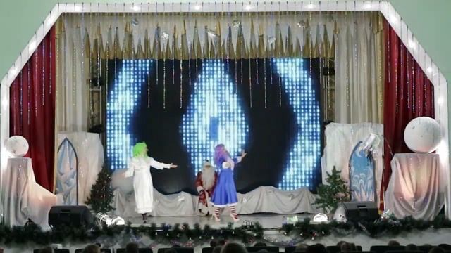 Сказка Школа снегурочек - Песня Бабок Ёжек 2 смотреть онлайн