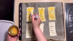 Выпечка из Слоеного Теста. СЛОЙКИ с Джемом