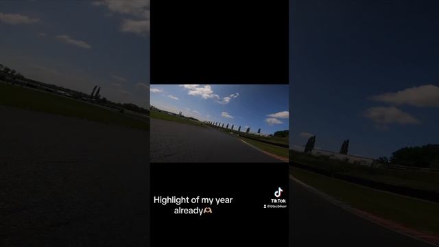 Mallory Park 2023 #fz6 #motorcycle #motovlogger #motorbike #trackday #mallorypark #bikeracing смотреть онлайн