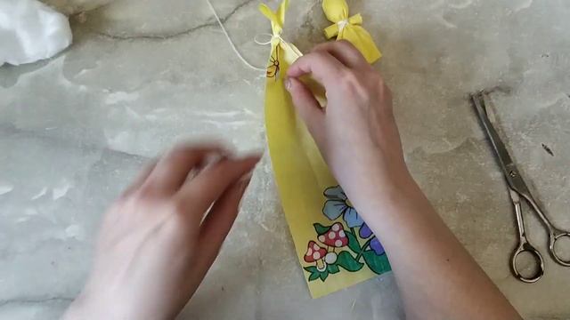 Виготовляємо мотанку "Зайчик на пальчик" смотреть онлайн