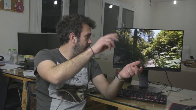 Η πιο "πράσινη" οθόνη στον κόσμο! смотреть онлайн