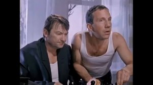 Джентльмены удачи Сцена игра в шахматы