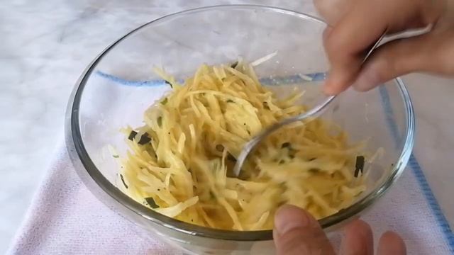Картошка с сыром Вкуснятина! Просто вылейте яйца на картошку