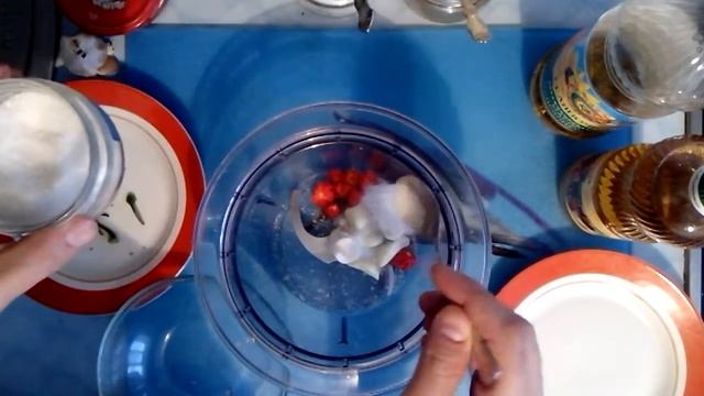 Готовлю острый соус из перца Carolina reaper.