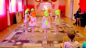 Танец поварят на 8 марта в детском саду.mp4