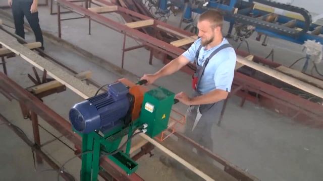 Станок кромкообрезной однопильный АЛТАЙ-007 смотреть онлайн