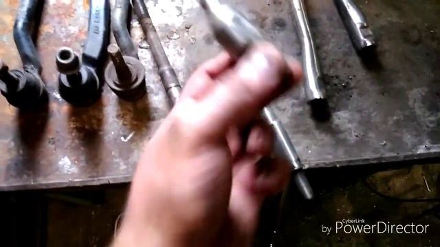 САМОДЕЛЬНЫЙ ОБРАТНЫЙ МОЛОТОК ( МАШКА) смотреть онлайн