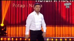 Потап и Настя - песня с сурдопереводом Папа вам не мама _ Вечерний Квартал 26.03