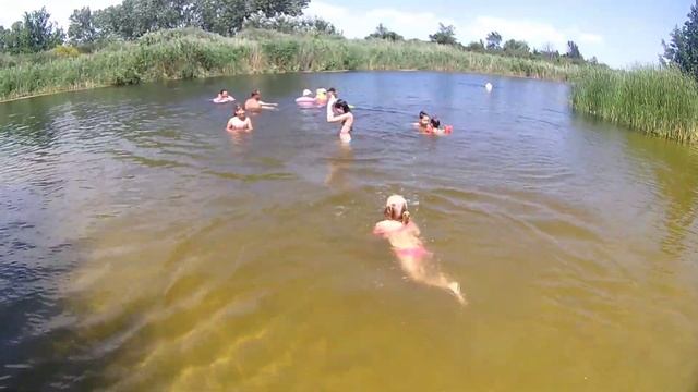 Vlog:Мы на речке/ весь день на воде/ клип "Алёнка" #речка #песняалёнка смотреть онлайн