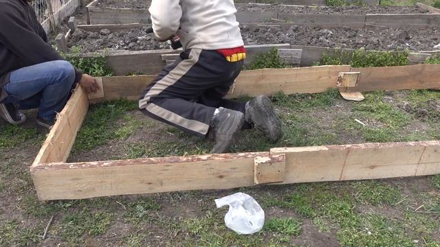 ДЕЛАЕМ ТЁПЛУЮ ГРЯДКУ