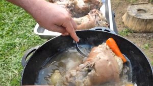 Рецепт домашней, натуральной, мясной закуски | Готовим вкусную ветчину.