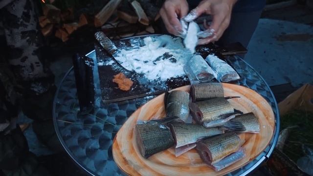 ХАРИУС ЖАРЕННЫЙ ! МУЖСКОЙ РЕЦЕПТ ! БУЛЫЧЕВ и РЯЗАНЦЕВ смотреть онлайн