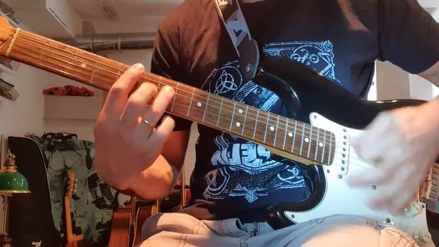 Led Zeppelin - Communication Breakdown - cover guitare électrique Fender Stratocaster USA смотреть онлайн