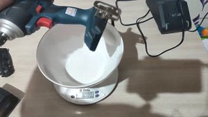 Гайковерт бош GDS 300 ABR, на деле 140 нм. За космическую цену.