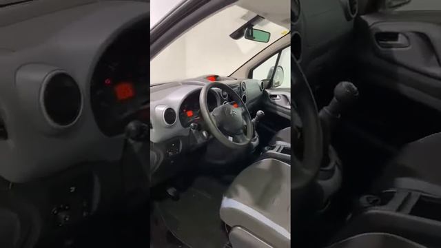 CITROEN BERLINGO 1 6 HDi FAP 92 cv смотреть онлайн