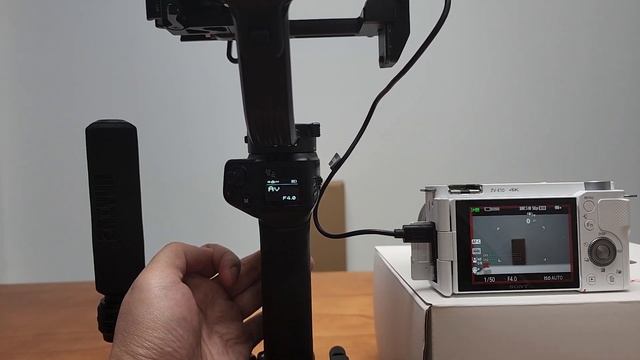 ZHIYUN WEEBILL 3S | With Sony ZV-E10 | Bluetooth Shutter Control Tutorial смотреть онлайн