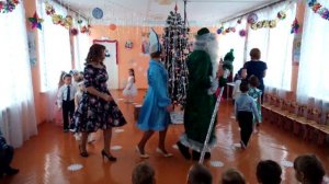 Новогодний хоровод