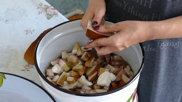 БЕЛЫЙ ГРИБ